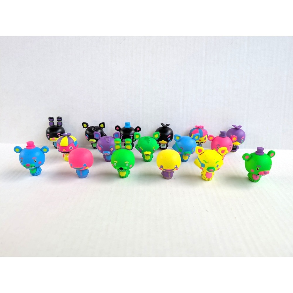 Five Nights at Freddys Blacklight Figure Lot of 17 Funko Pint Size Heroes